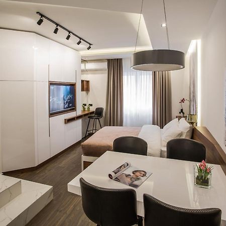 Sacher Apartments Nis Bagian luar foto